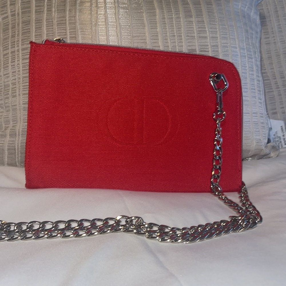 COPY - Dior cosmetic case to Crossbody.